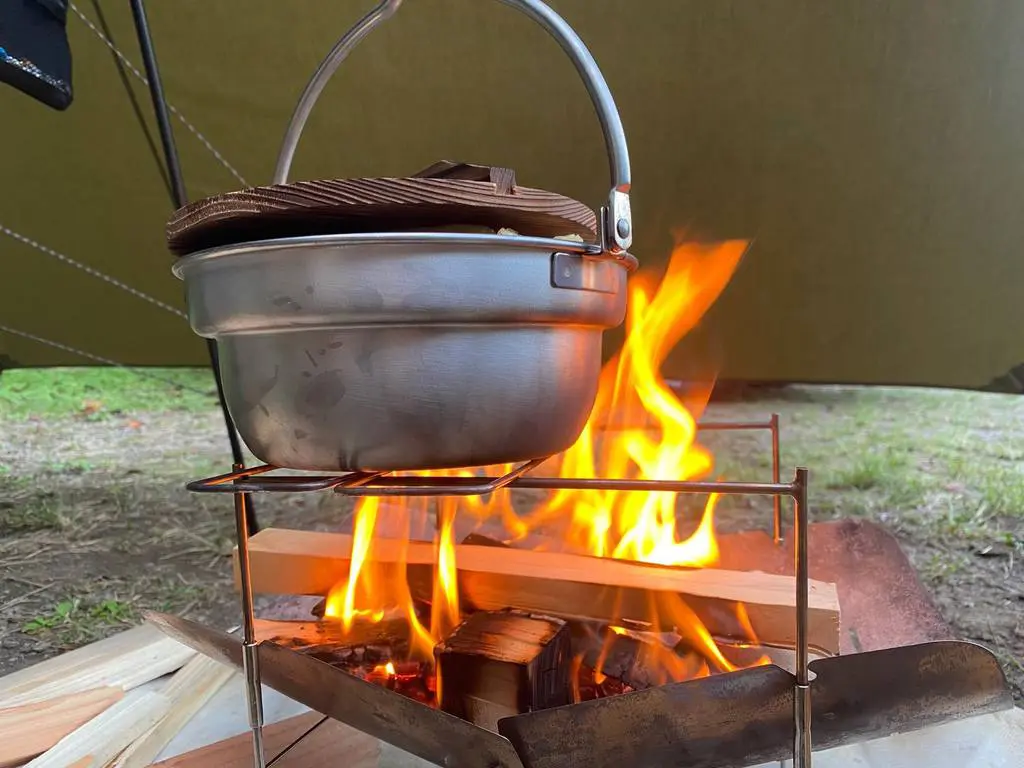 焚き火鍋18㎝　　直火